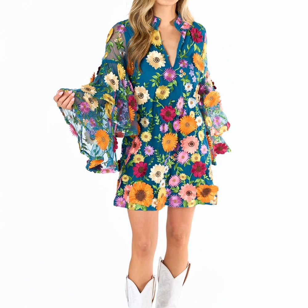 NWT buddy love dress Gayle long sleeve mini dress